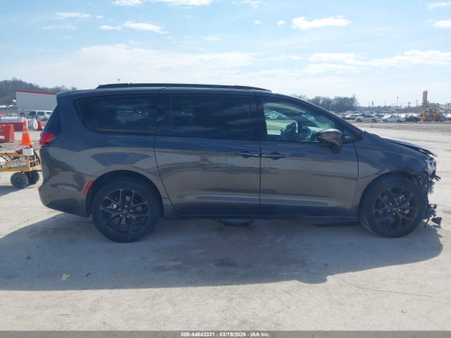 Продажа на аукционе авто 2022 Chrysler Pacifica Limited Awd, vin: 2C4RC3GG6NR220954, номер лота: 44643331