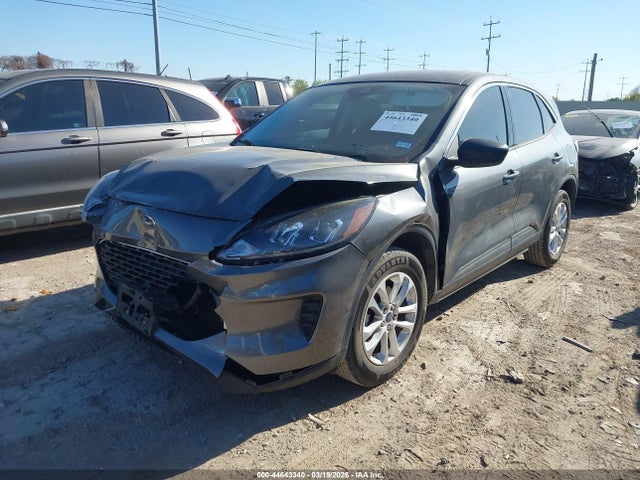 44643340 :رقم المزاد ، 1FMCU0G66NUA55916 vin ، 2022 Ford Escape Se مزاد بيع