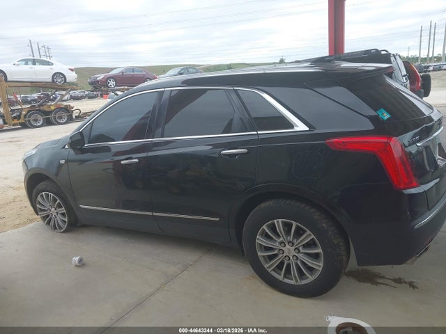 44643344 :رقم المزاد ، 1GYKNBRS9HZ240661 vin ، 2017 Cadillac Xt5 Luxury مزاد بيع