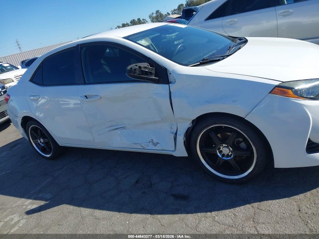 Toyota COROLLA LE 2019 5YFBURHE8KP945935 Image 13