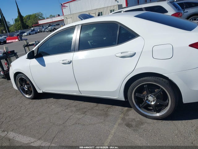 Toyota COROLLA LE 2019 5YFBURHE8KP945935 Image 14