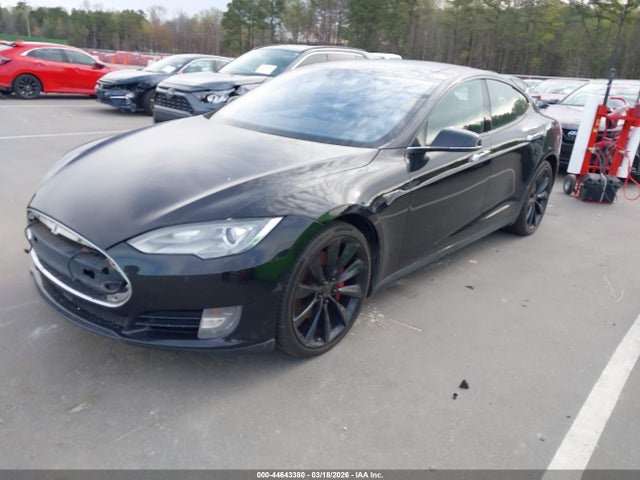 44643380 :رقم المزاد ، 5YJSA1H29FFP67809 vin ، 2015 Tesla Model S 70d/85d/p85d مزاد بيع
