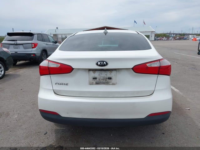 KIA FORTE LX 2016 KNAFX4A69G5503262 Image 16