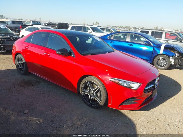2020 MERCEDES-BENZ A 220 W1K3G4EB1LW045983