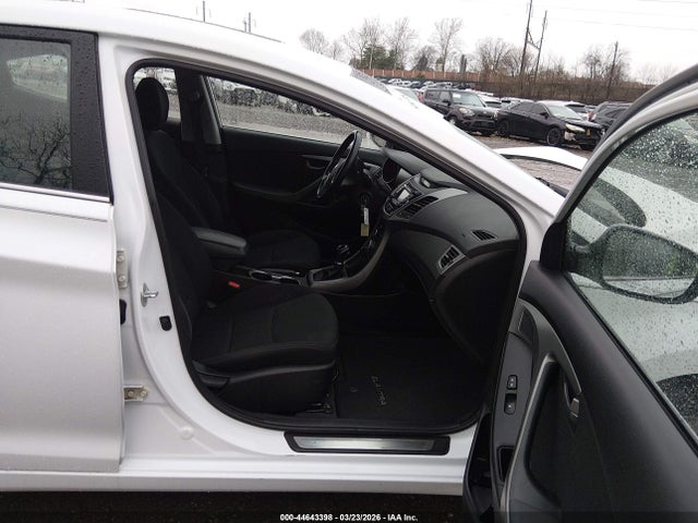 Hyundai ELANTRA SE 2015 5NPDH4AE5FH604229 Image 5