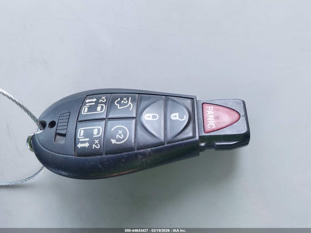 Продажа на аукционе авто 2011 Chrysler Town & Country Limited, vin: 2A4RR6DG1BR613044, номер лота: 44643427