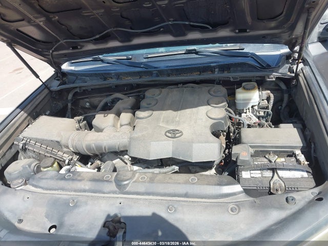 Продажа на аукционе авто 2014 Toyota 4runner Limited/sr5/sr5 Premium/trail/trail Premium, vin: JTEBU5JR6E5173003, номер лота: 44643430