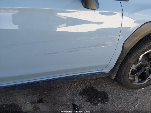 44643438 :رقم المزاد ، JF2GTHNC8NH211884 vin ، 2022 Subaru Crosstrek Limited مزاد بيع