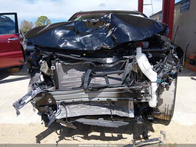 44643445 :رقم المزاد ، 5GAERDKW7NJ185350 vin ، 2022 Buick Enclave Fwd Avenir مزاد بيع