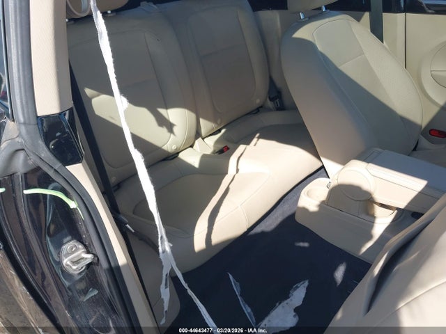 2019 VOLKSWAGEN BEETLE 3VWJD7AT7KM715137 Photo 7