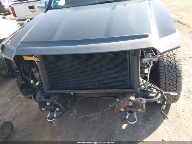 Aukcja sprzedaży 2017 Gmc Sierra 1500 Denali, vin: 3GTU2PEJXHG502804, numer aukcji: 44643490