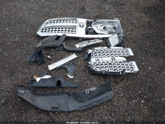 1C6RR7VT9GS259732 RAM 1500 Laramie