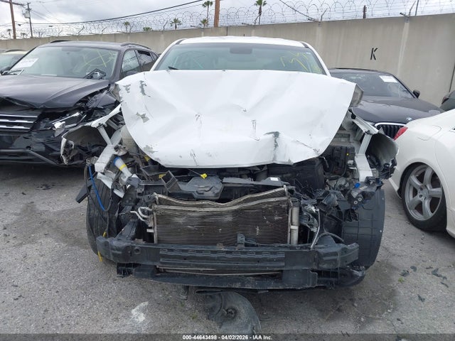 KM8J23A41JU696665 Hyundai TUCSON SE