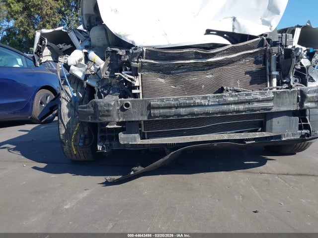 KM8J23A41JU696665 Hyundai TUCSON SE