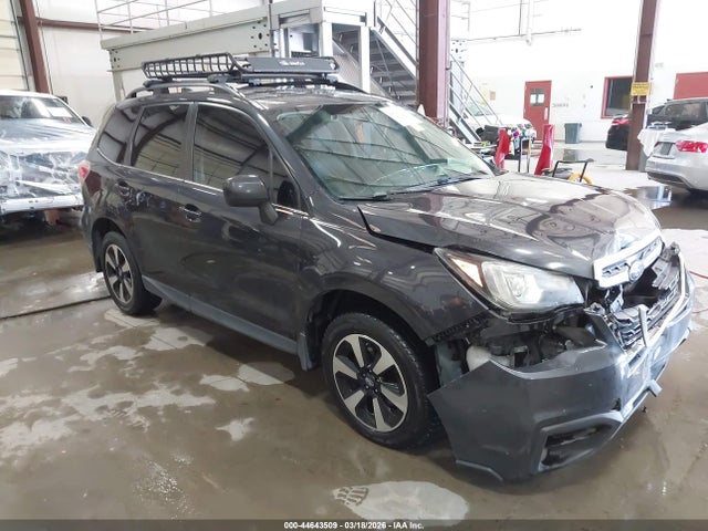 Subaru Forester 2.5i Limited 2017 JF2SJARC0HH448357 Image 1