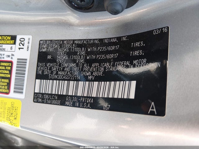5TDYK3DC4GS722114 Toyota Sienna Xle Premium 8 Passenger