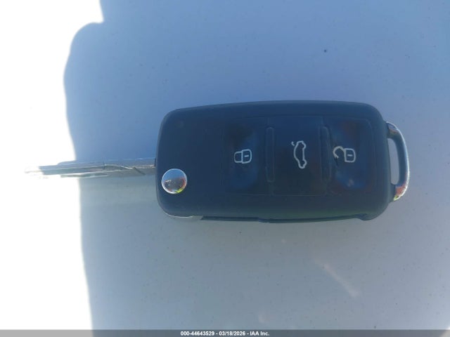 Aukcja sprzedaży 2011 Volkswagen Jetta 2.5l Se, vin: 3VWDZ7AJ5BM372910, numer aukcji: 44643529