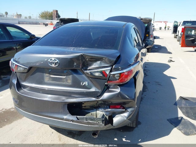3MYDLBYV4HY159188 Toyota YARIS IA
