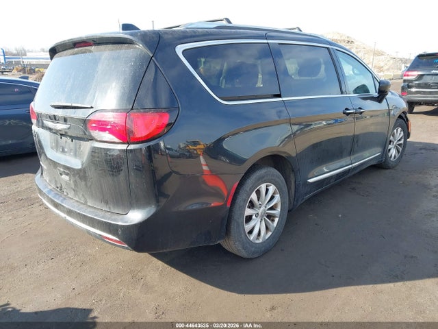 2020 CHRYSLER PACIFICA 2C4RC1BG2LR101663 Photo 3