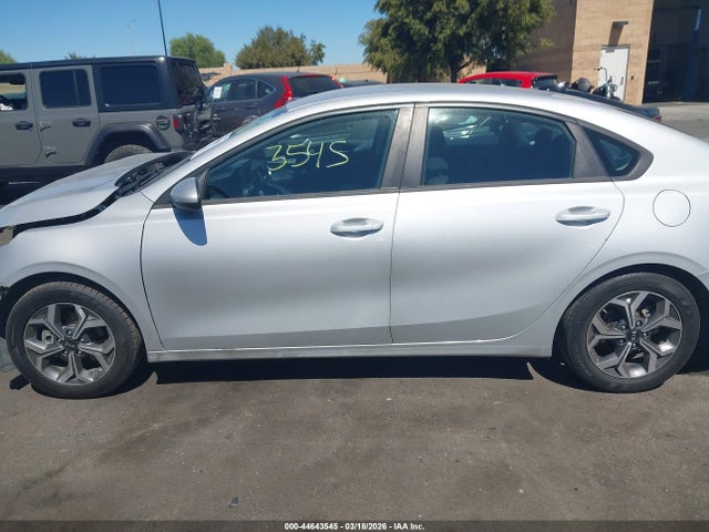 KIA Forte Lxs 2020 3KPF24AD2LE248159 Image 15