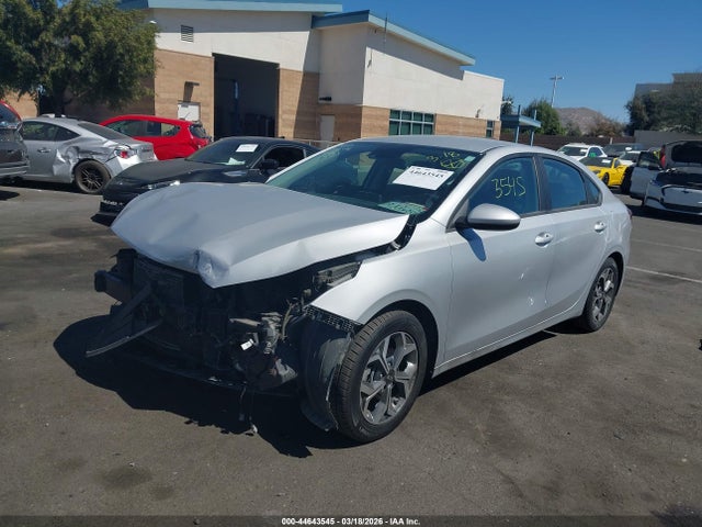 KIA Forte Lxs 2020 3KPF24AD2LE248159 Image 2