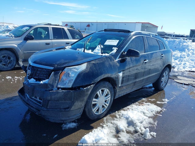 44643572 :رقم المزاد ، 3GYFNEE33FS604567 vin ، 2015 Cadillac Srx Luxury Collection مزاد بيع