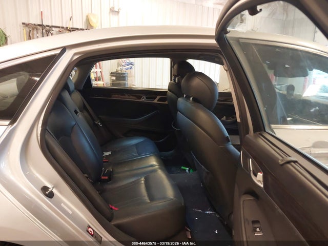 2015 Hyundai Genesis 3.8 მანქანა იყიდება აუქციონზე, vin: KMHGN4JE2FU080447, აუქციონის ნომერი: 44643575