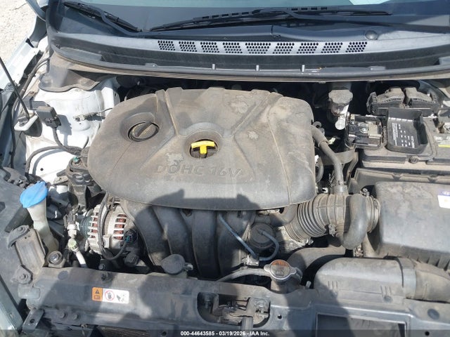 KMHDH4AE7GU479141 Hyundai ELANTRA SE