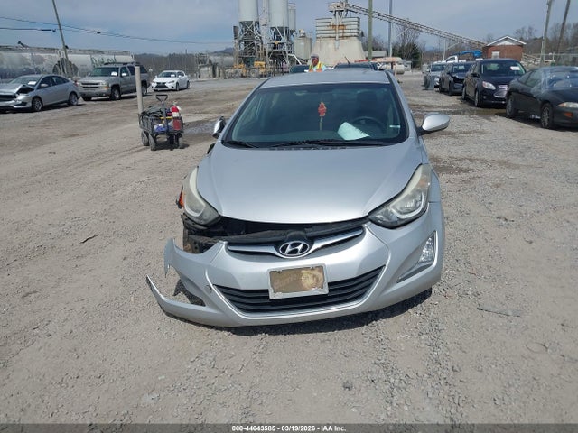 KMHDH4AE7GU479141 Hyundai ELANTRA SE
