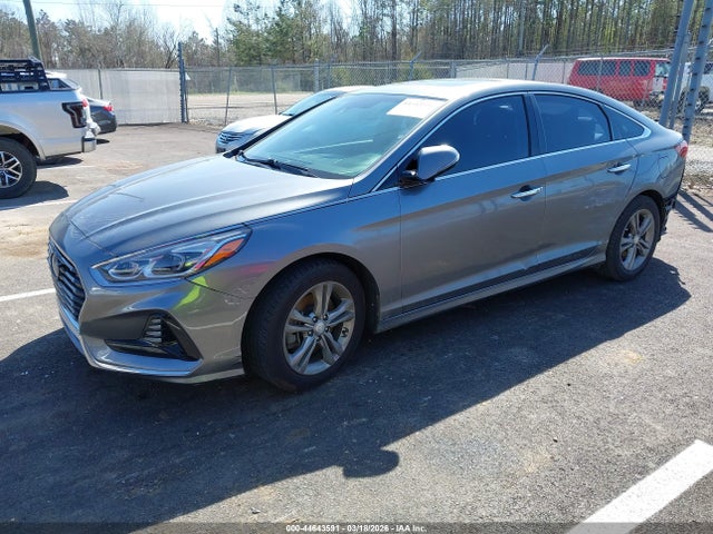 44643591 :رقم المزاد ، 5NPE34AF2JH637757 vin ، 2018 Hyundai Sonata Limited مزاد بيع