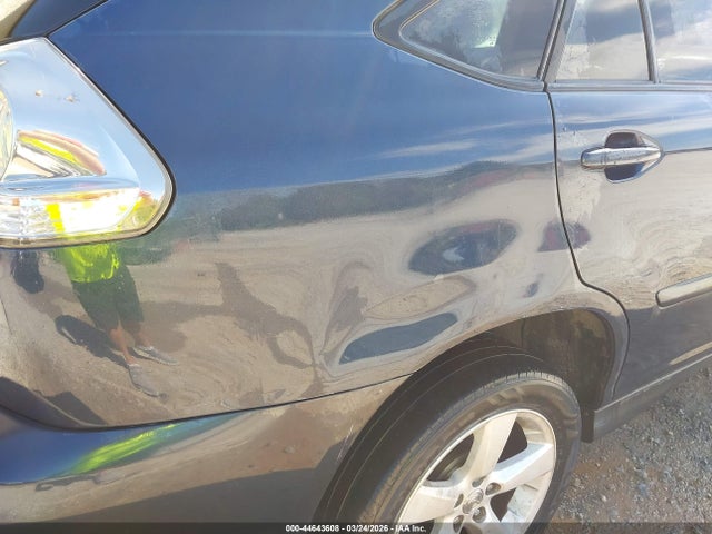 44643608 :رقم المزاد ، 2T2HA31U45C049844 vin ، 2005 Lexus Rx 330 مزاد بيع
