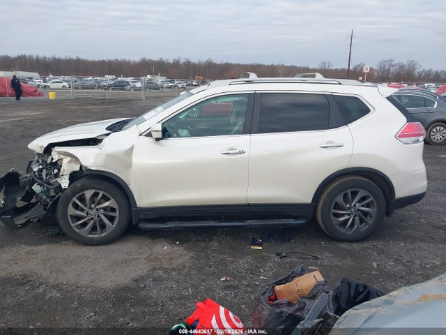 2016 Nissan Rogue Sl მანქანა იყიდება აუქციონზე, vin: 5N1AT2MV8GC849648, აუქციონის ნომერი: 44643617