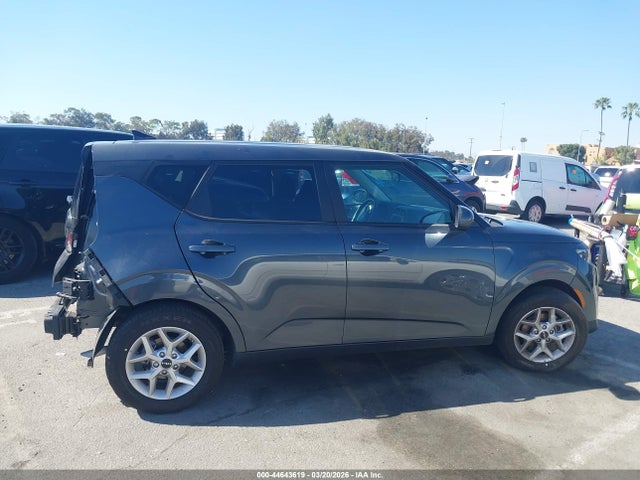 KNDJ23AUXS7271756 KIA SOUL LX
