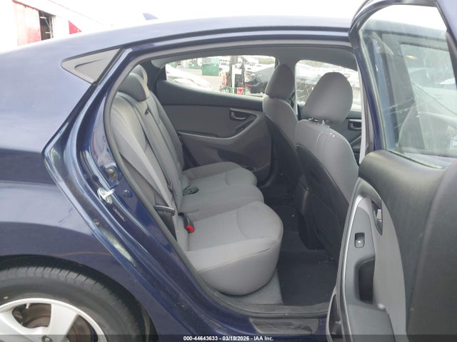 5NPDH4AE6EH468756 Hyundai ELANTRA SE