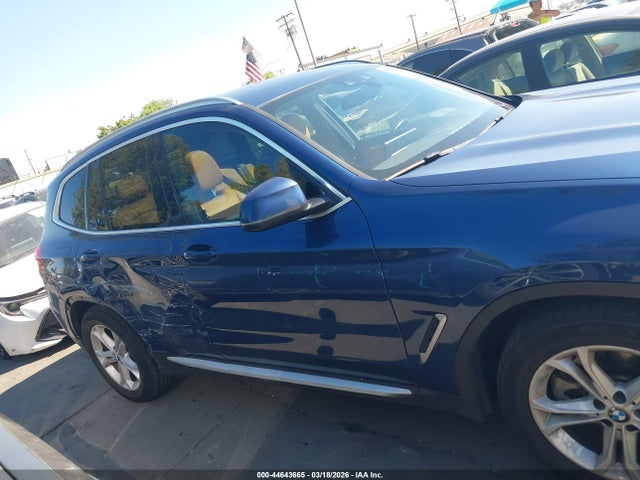 5UXTR7C5XKLR53057 BMW X3 Sdrive30i