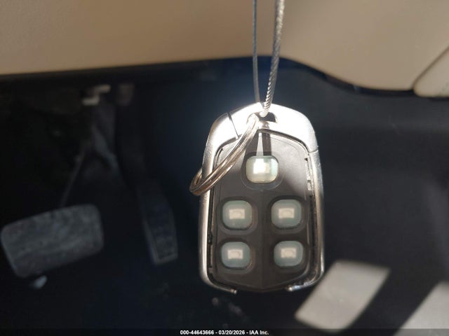 2017 CADILLAC XT5 1GYKNCRS1HZ129222 Photo 10