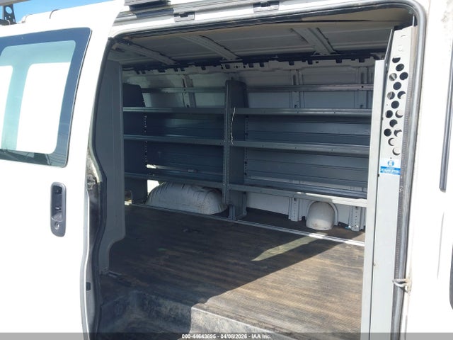 Aukcja sprzedaży 2009 Chevrolet Express 1500 Work Van, vin: 1GCFG15X391121632, numer aukcji: 44643695