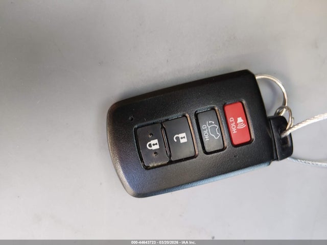 Toyota Rav4 Limited 2015 JTMDFREV3FJ025731 Image 11
