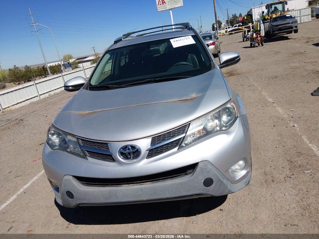 Toyota Rav4 Limited 2015 JTMDFREV3FJ025731 Image 12