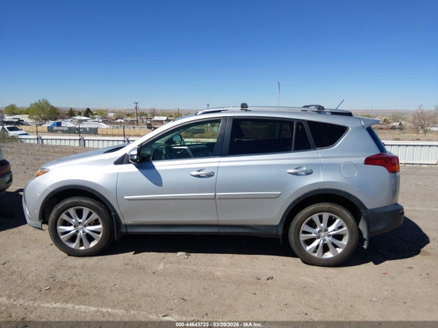 Toyota Rav4 Limited 2015 JTMDFREV3FJ025731 Image 14