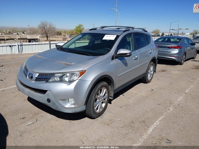Toyota Rav4 Limited 2015 JTMDFREV3FJ025731 Image 2