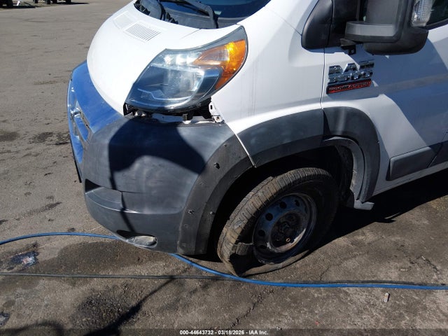 3C6URVJG9JE155212 RAM Promaster 3500 Cargo Van High Roof 159 Wb Ext