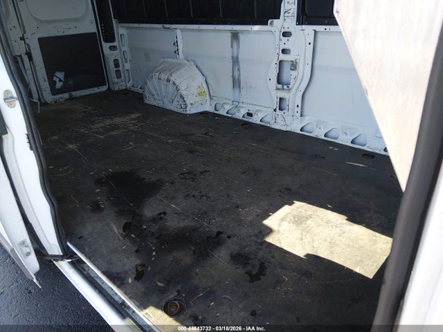 3C6URVJG9JE155212 RAM Promaster 3500 Cargo Van High Roof 159 Wb Ext