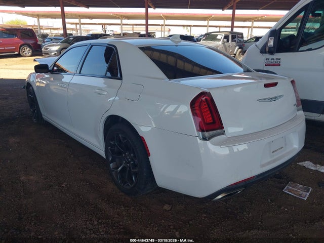 Aukcja sprzedaży 2019 Chrysler 300 300s, vin: 2C3CCABG3KH697851, numer aukcji: 44643749