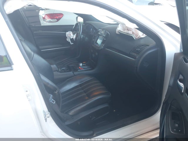 Aukcja sprzedaży 2019 Chrysler 300 300s, vin: 2C3CCABG3KH697851, numer aukcji: 44643749