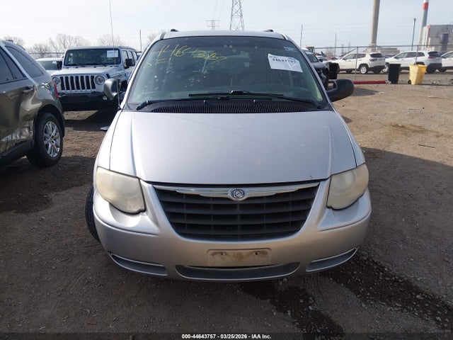 44643757 :رقم المزاد ، 2A4GP44R17R340553 vin ، 2007 Chrysler Town & Country Lx مزاد بيع