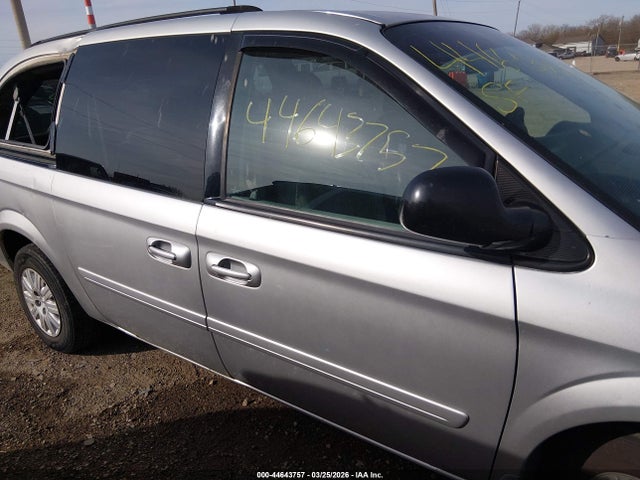 44643757 :رقم المزاد ، 2A4GP44R17R340553 vin ، 2007 Chrysler Town & Country Lx مزاد بيع