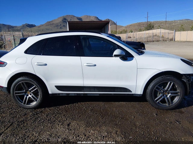 Porsche MACAN S 2019 WP1AB2A55KLB34054 Image 14