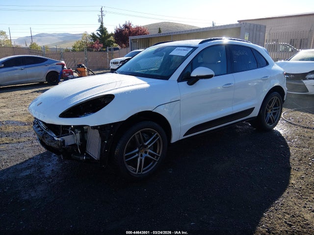 2019 PORSCHE MACAN WP1AB2A55KLB34054 Photo 1