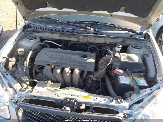 2004 TOYOTA COROLLA JTDBR32E742035525 Photo 9